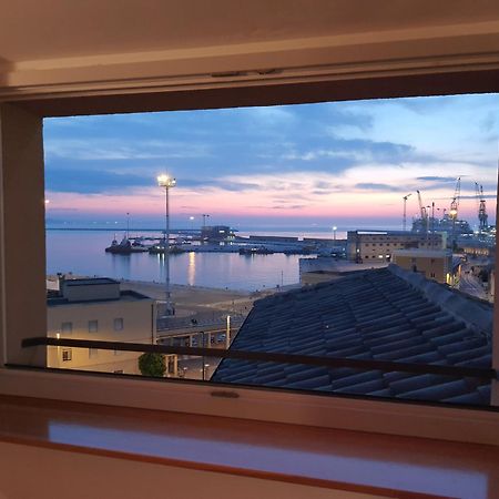 La Finestra Sul Porto Apartment Ancona Esterno foto