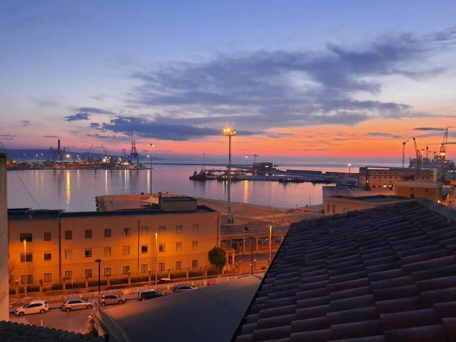 La Finestra Sul Porto Apartment Ancona Esterno foto